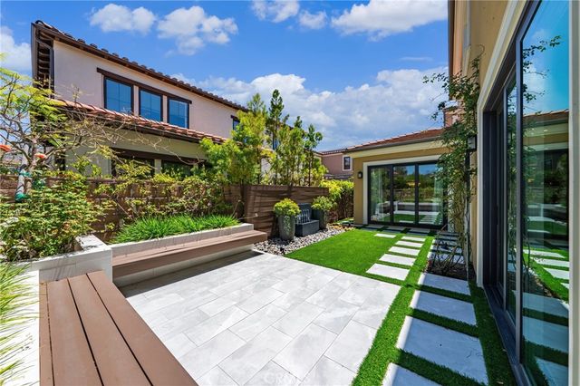 123 salt spring, Irvine, CA 92602