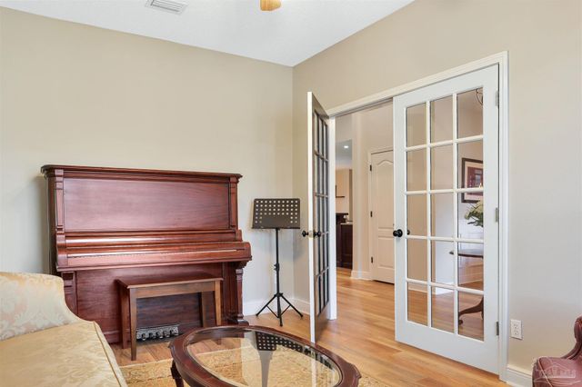 2443 Bowling Green Way, Cantonment, FL 32533