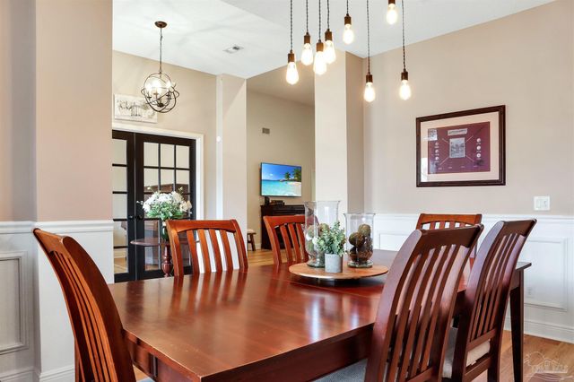 2443 Bowling Green Way, Cantonment, FL 32533