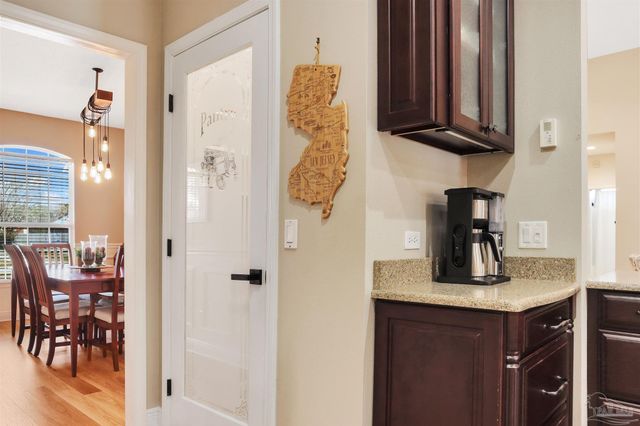 2443 Bowling Green Way, Cantonment, FL 32533