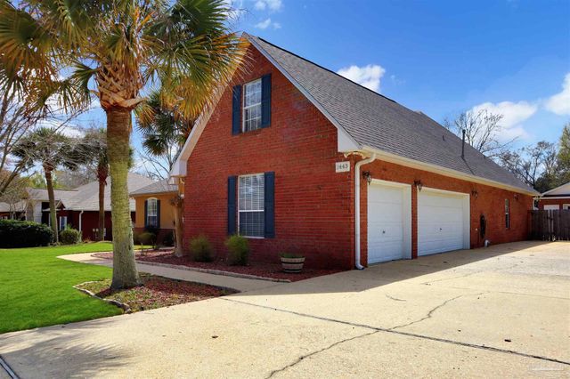 2443 Bowling Green Way, Cantonment, FL 32533