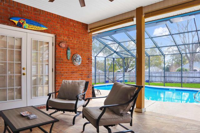 2443 Bowling Green Way, Cantonment, FL 32533