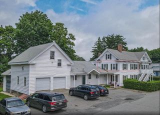 84 Pearl St 2R, Stoughton, MA 02072