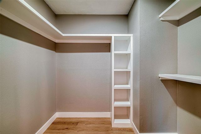 3407 Coachlight Lane, Baytown, TX 77521