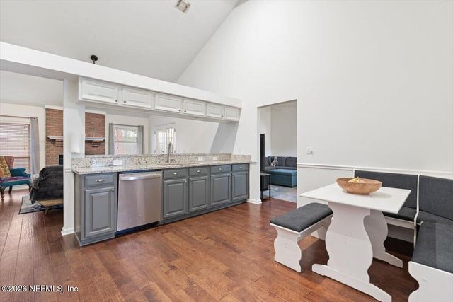 12464 GATELY Road S, Jacksonville, FL 32225