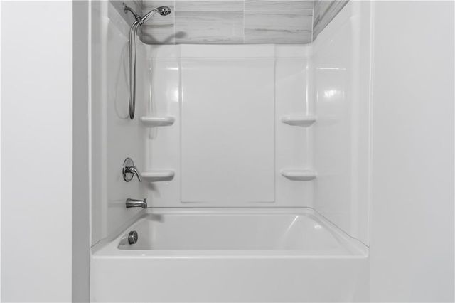 116 Spring Way Square, Canton, GA 30114