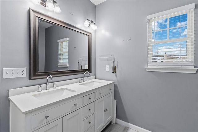 116 Spring Way Square, Canton, GA 30114