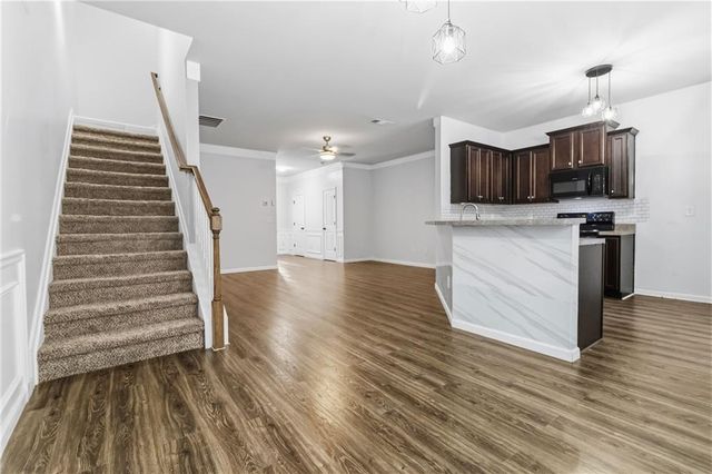 116 Spring Way Square, Canton, GA 30114