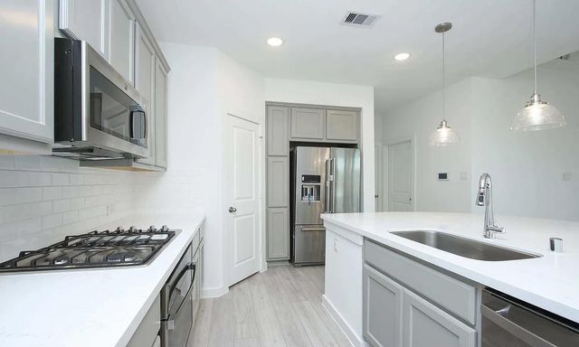 237 Arrowhead Mound RD, Georgetown, TX 78628