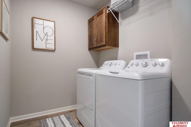 21066 Adams Street, Elkhorn, NE 68022