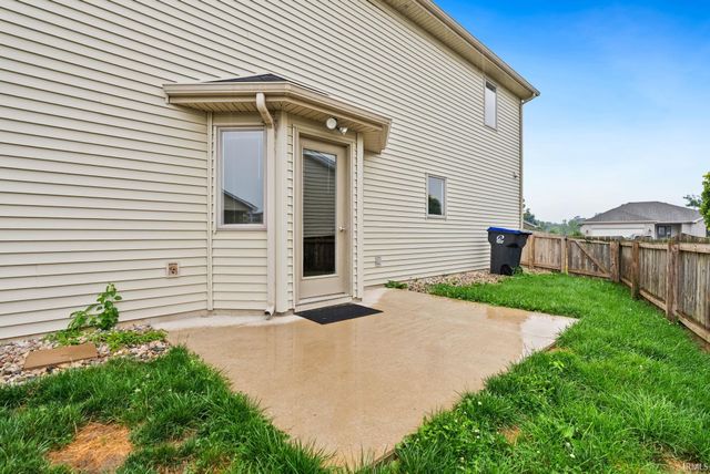 1834 Shakespeare Boulevard, Fort Wayne, IN 46818