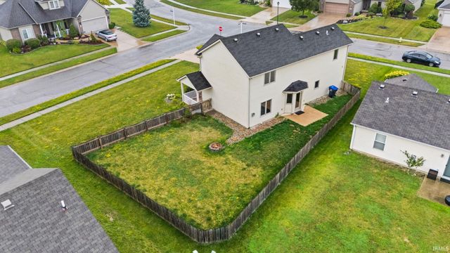 1834 Shakespeare Boulevard, Fort Wayne, IN 46818