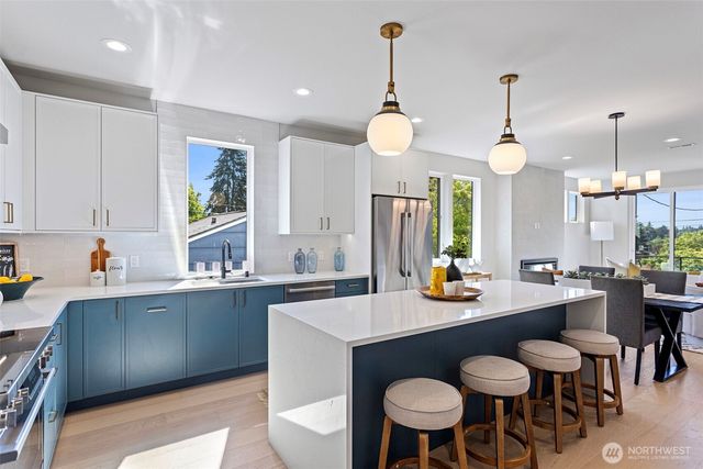 4116 NE 60th Street, Seattle, WA 98115