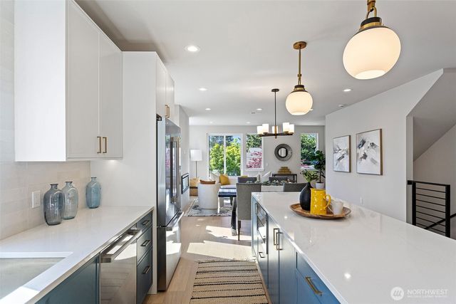 4116 NE 60th Street, Seattle, WA 98115