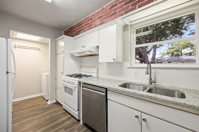 509 Fairview Drive, Richardson, TX 75081
