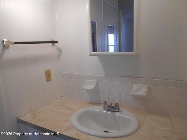 14211 Edmonds Street, Brooksville, FL 34613