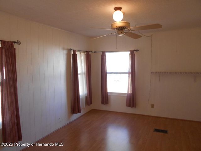 14211 Edmonds Street, Brooksville, FL 34613