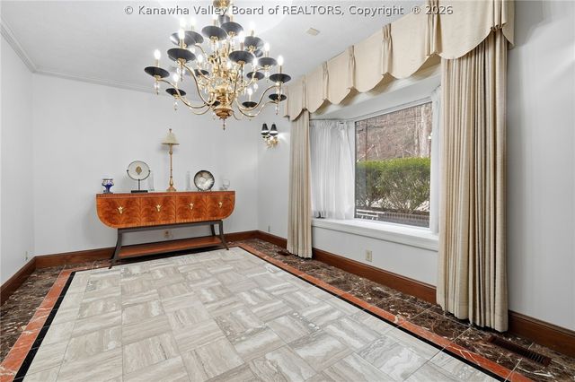 1329 Pennsylvania Avenue, St Albans, WV 25177