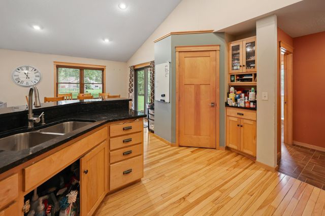 40 86th Street NW, Rice, MN 56367