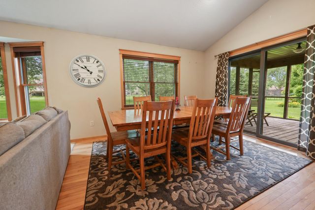 40 86th Street NW, Rice, MN 56367