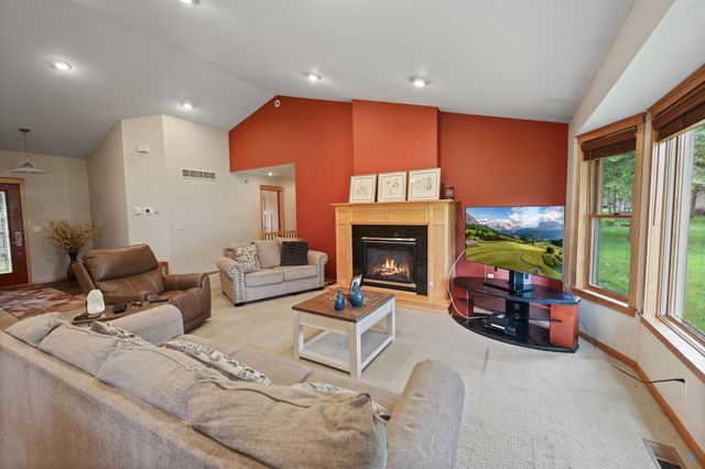 40 86th Street NW, Rice, MN 56367