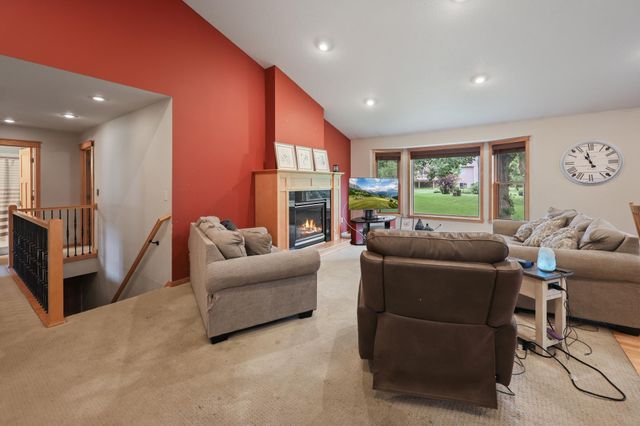 40 86th Street NW, Rice, MN 56367