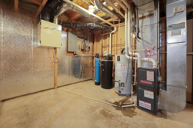 40 86th Street NW, Rice, MN 56367