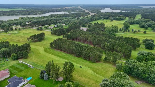 40 86th Street NW, Rice, MN 56367