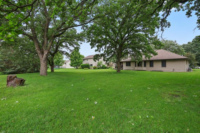 40 86th Street NW, Rice, MN 56367