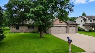 40 86th Street NW, Rice, MN 56367