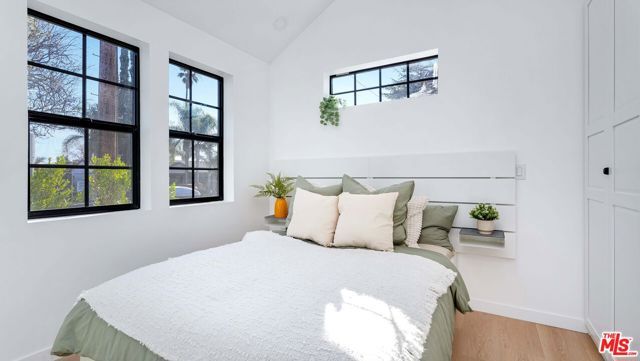 6763 Case Avenue, North Hollywood (los Angeles), CA 91606
