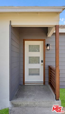 6763 Case Avenue, North Hollywood (los Angeles), CA 91606