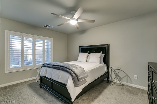 10072 Kangaroo Island Court, Las Vegas, NV 89141
