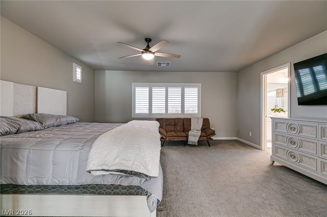 10072 Kangaroo Island Court, Las Vegas, NV 89141