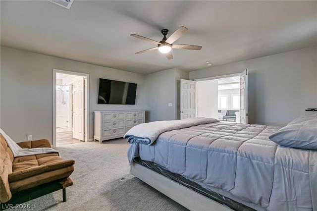 10072 Kangaroo Island Court, Las Vegas, NV 89141