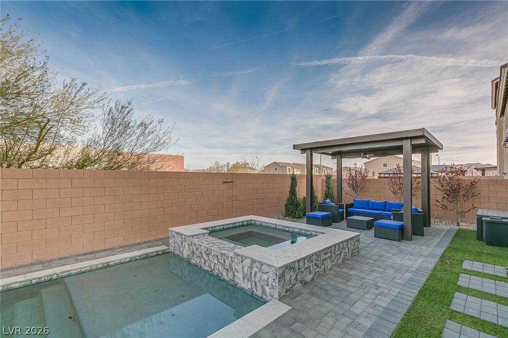 10072 Kangaroo Island Court, Las Vegas, NV 89141