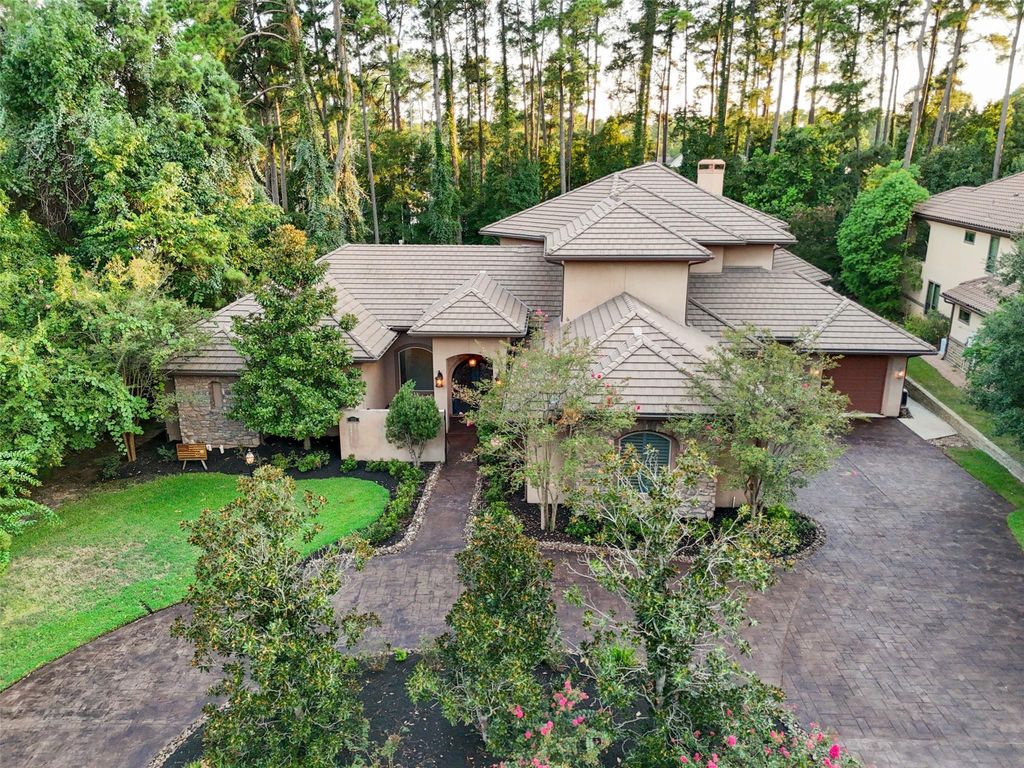 102 Ridge Lake Lane, Montgomery, TX 77356