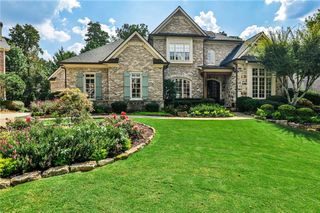 750 Glengate Place, Atlanta, GA 30328