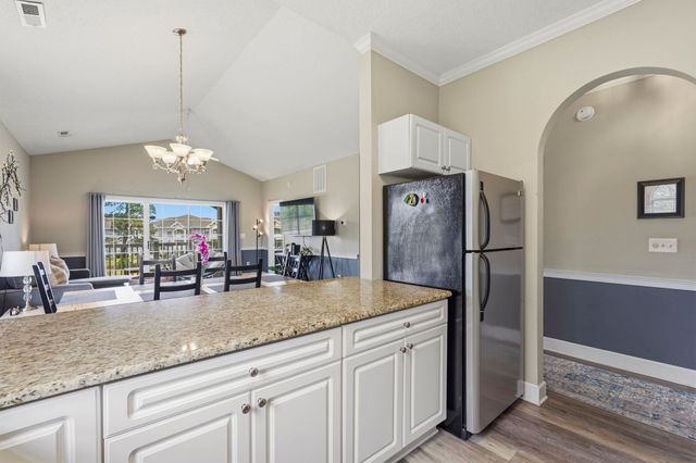 4673 Wild Iris Dr Apt 301, Myrtle Beach, SC 29577