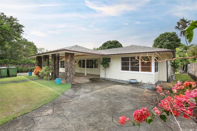 1116 Kealaolu Avenue, Honolulu, HI 96816