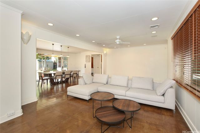 1116 Kealaolu Avenue, Honolulu, HI 96816