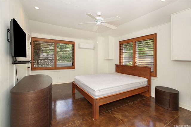 1116 Kealaolu Avenue, Honolulu, HI 96816