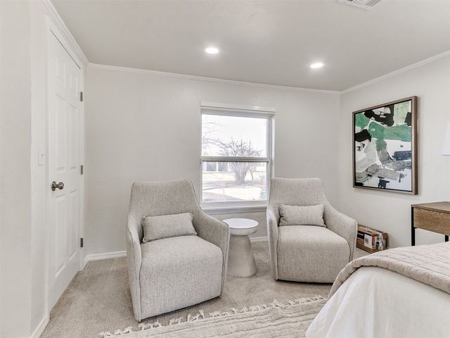 1804 Guilford Lane, Nichols Hills, OK 73120