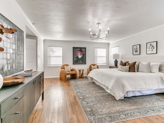1804 Guilford Lane, Nichols Hills, OK 73120