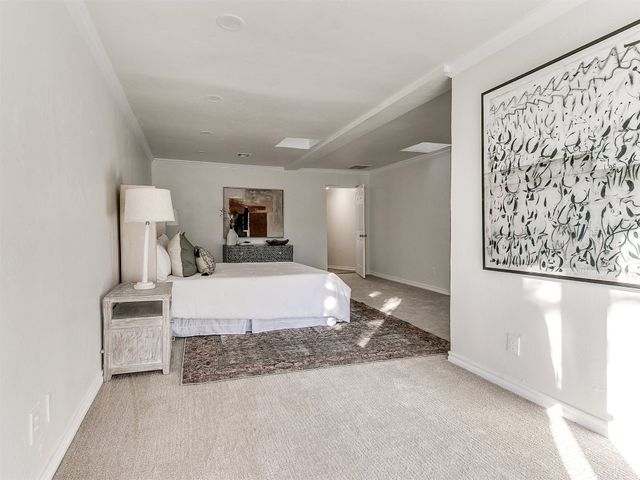 1804 Guilford Lane, Nichols Hills, OK 73120