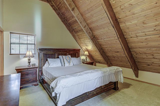 401 Lake Point DR, Horseshoe Bay, TX 78657