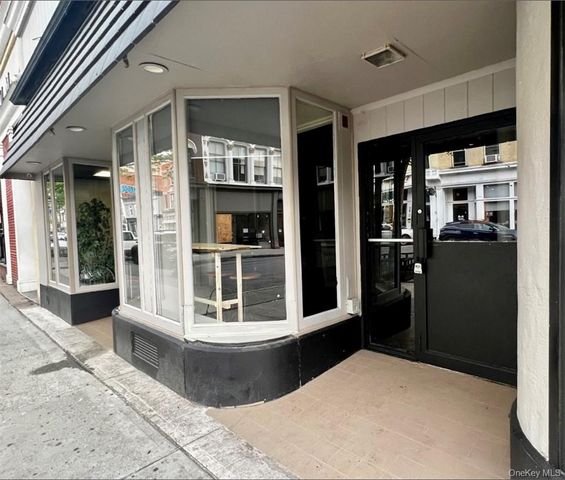 302-304 Main Street, Poughkeepsie, NY 12601