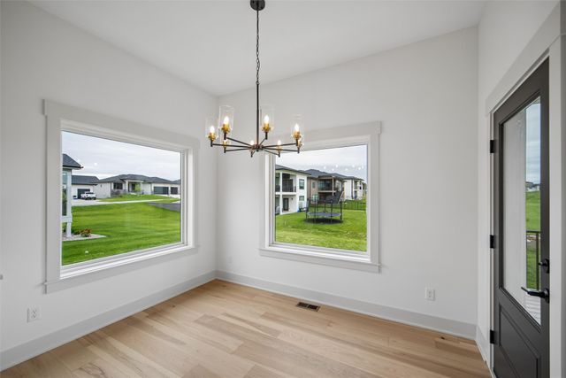 4081 NW 181st Street, Clive, IA 50325