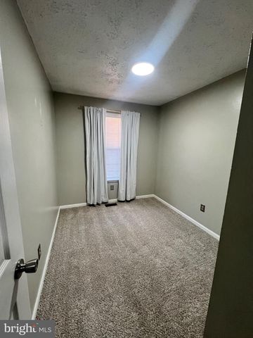 4201 DRAKE CT, Waldorf, MD 20603