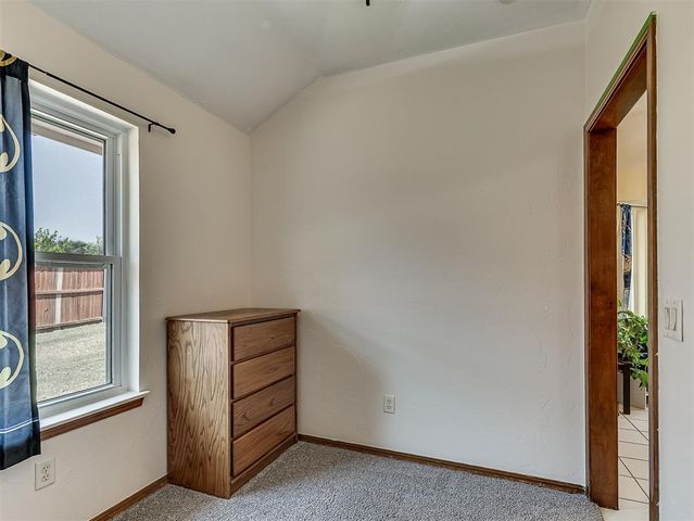 2137 NE 13th Street, Moore, OK 73160